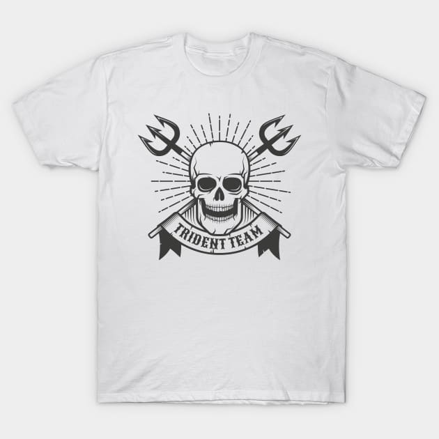 Pirate sea print with skull and crossed tridents T-Shirt by Agor2012